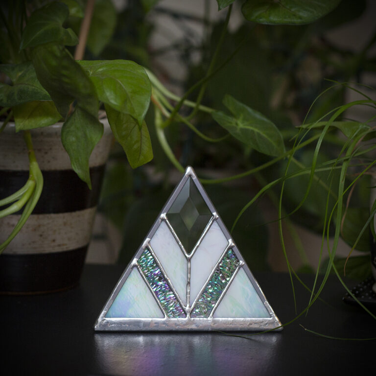 candleholdersIridescentPyramid 768x768