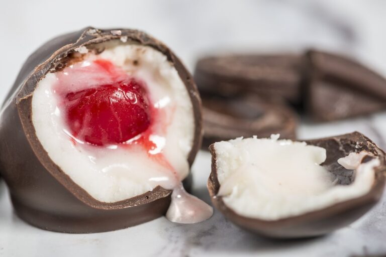 Dorindas Signature Cherry 4 copy 768x512