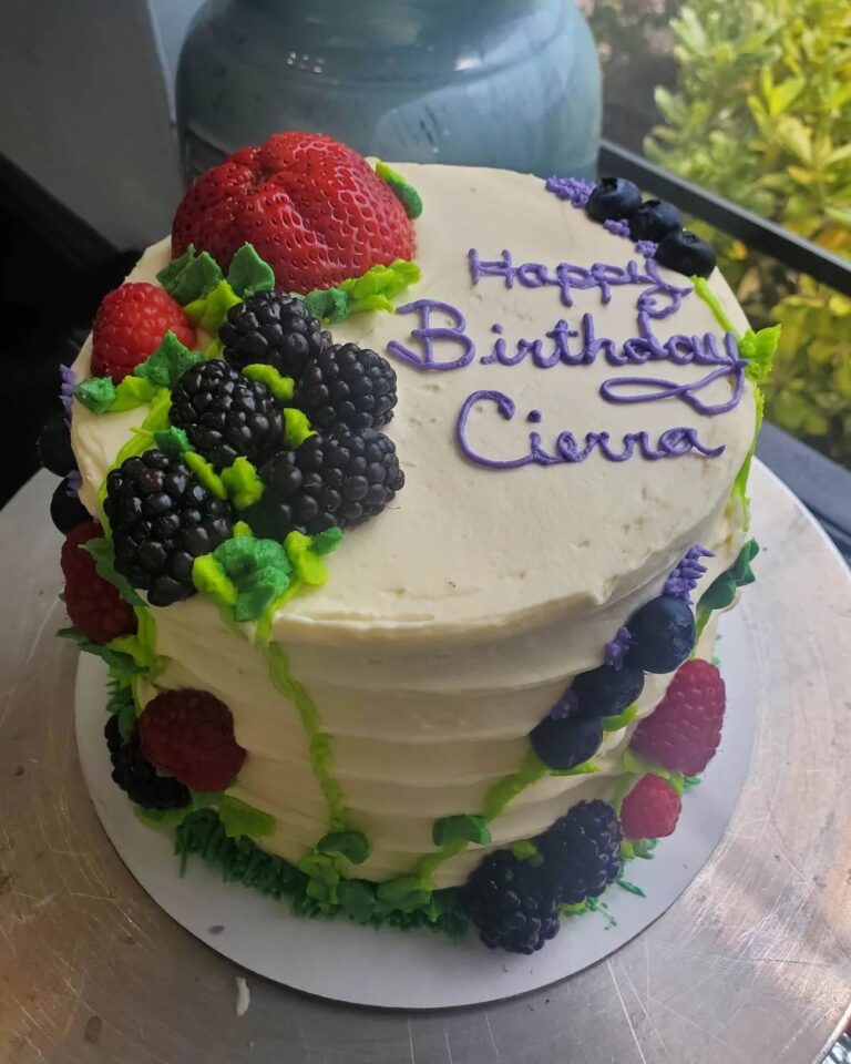 344355619 1000893240881510 8430342173228915674 n 768x960